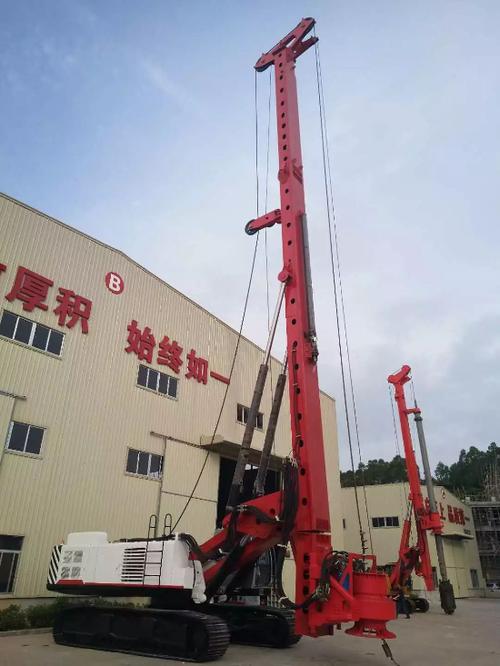 鹤山市厚积工程机械新机再制造钻机下线仪式隆重举行